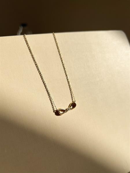  14 Ayar Altın Taşlı Sonsuzluk Kolye