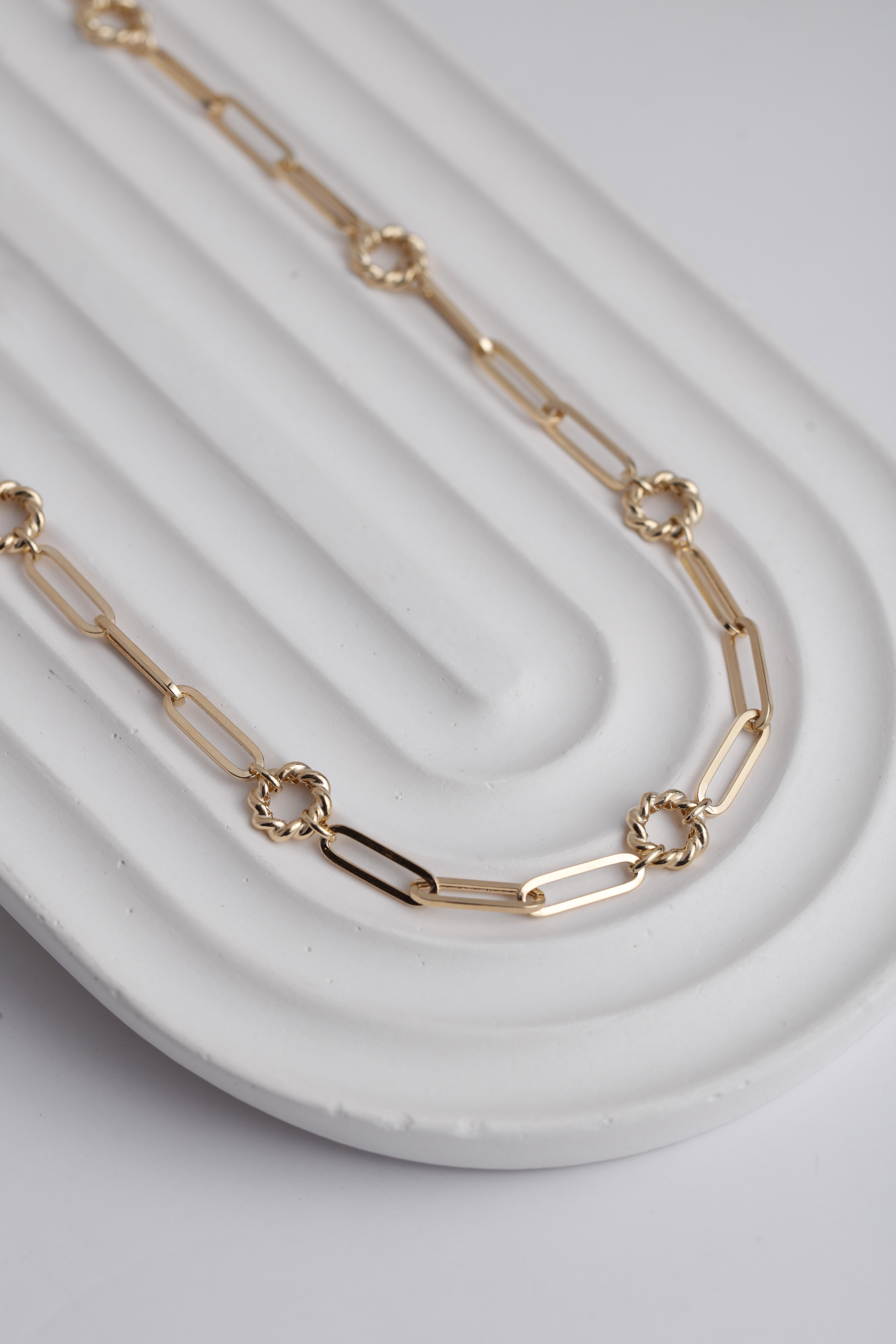  14 Ayar Altın Ataç Kolye