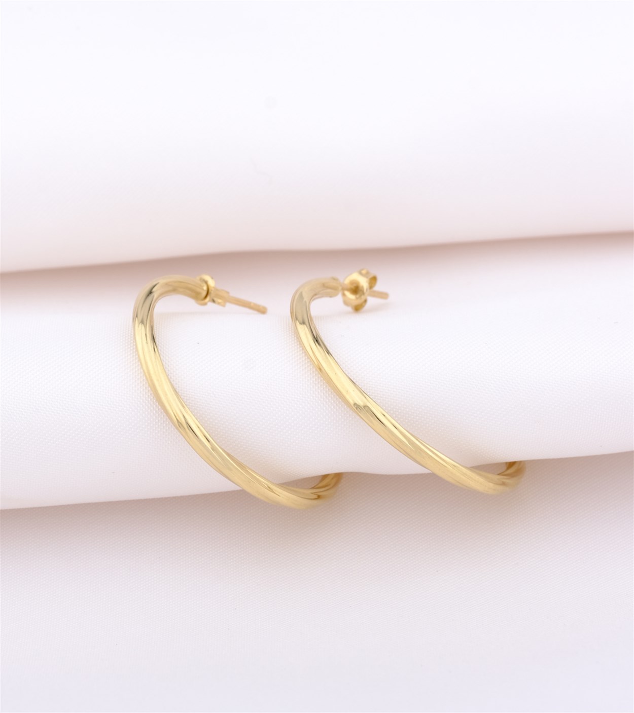 Jewelina ile tarzını yansıt! Küpe 31