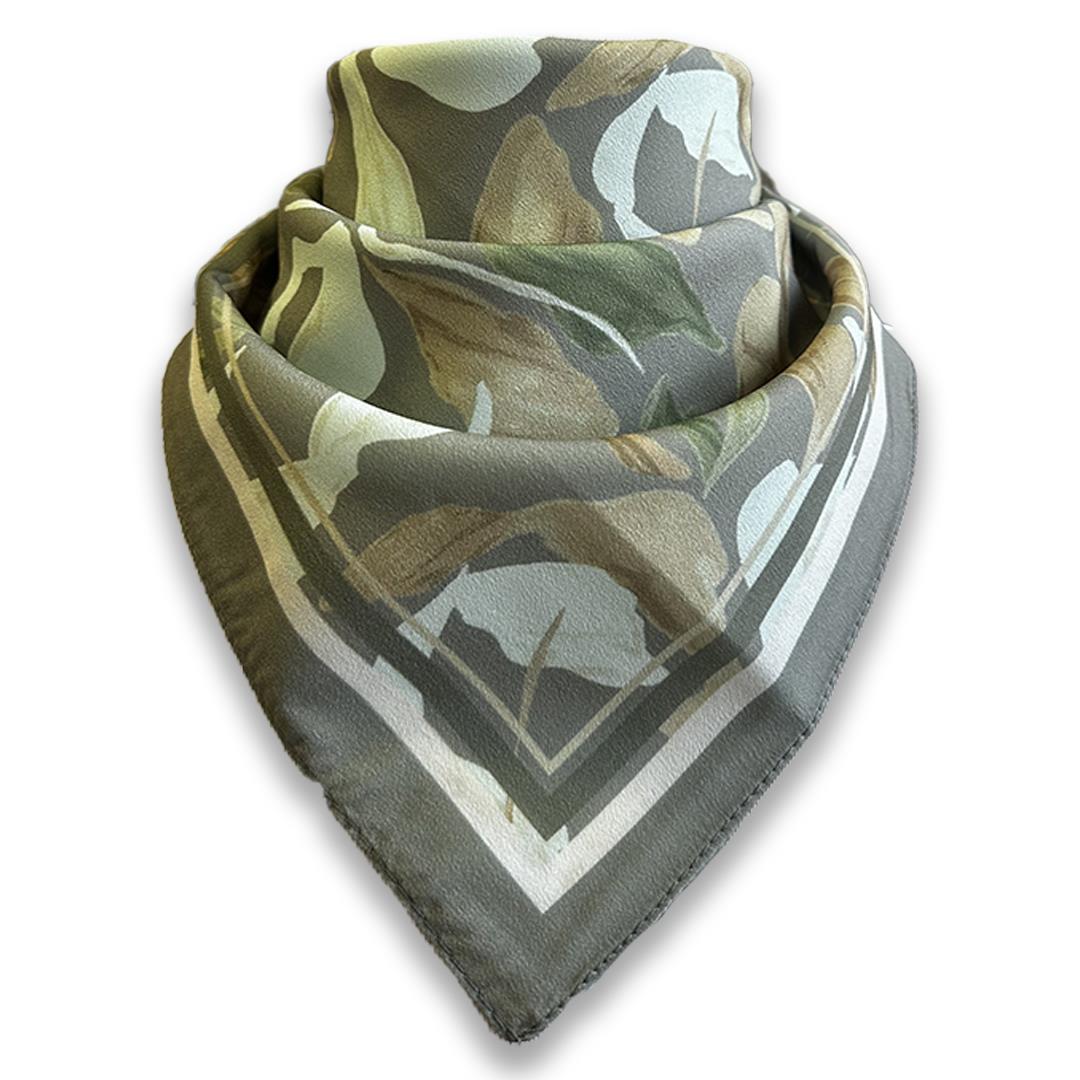 {Bandana}