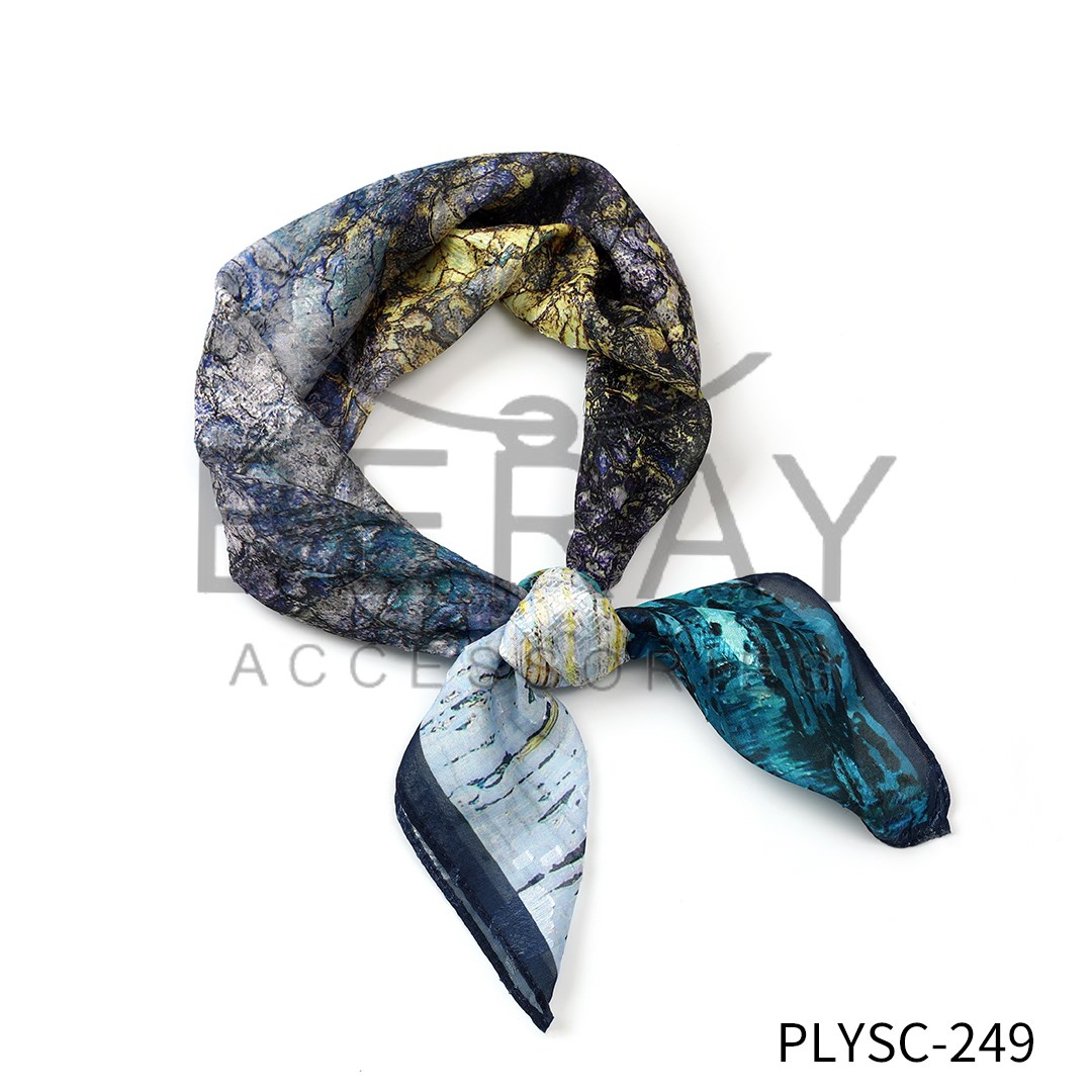 {Bandana}