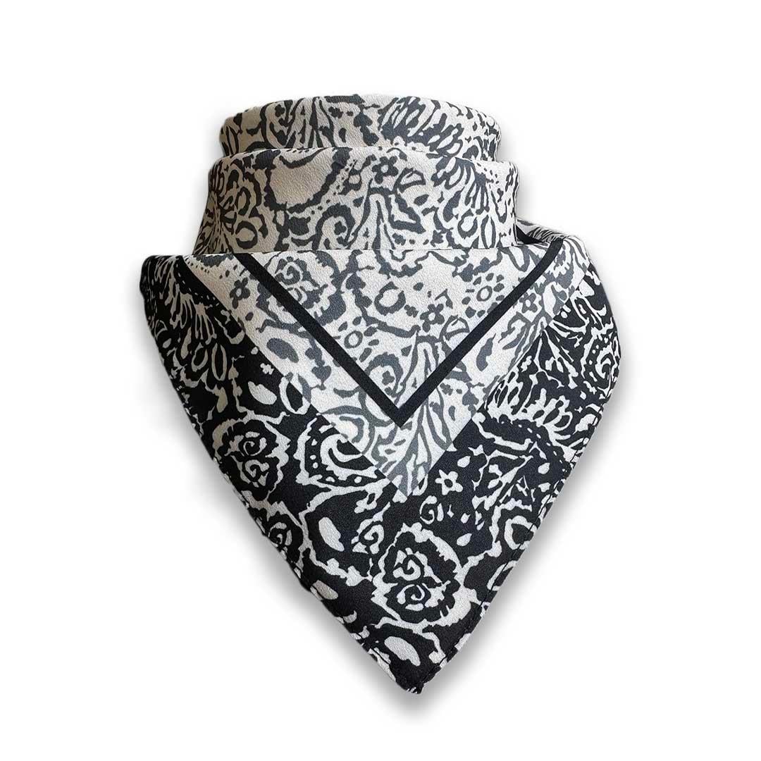 {Bandana}