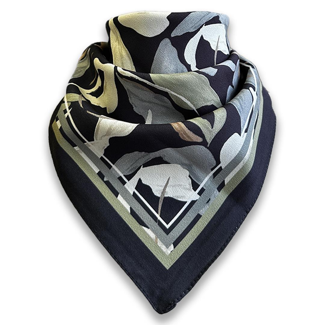 {Bandana}