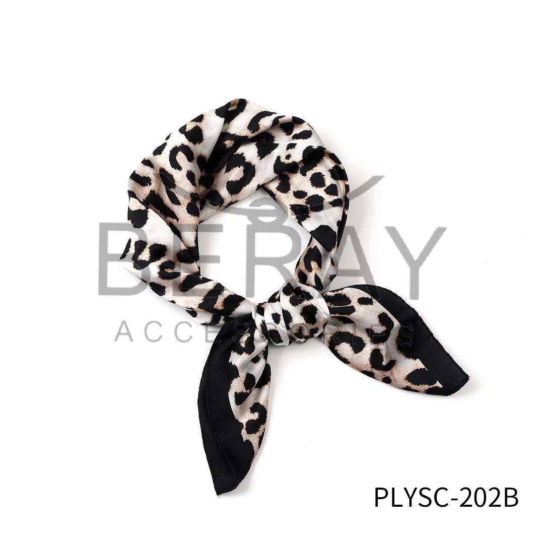 {Bandana}