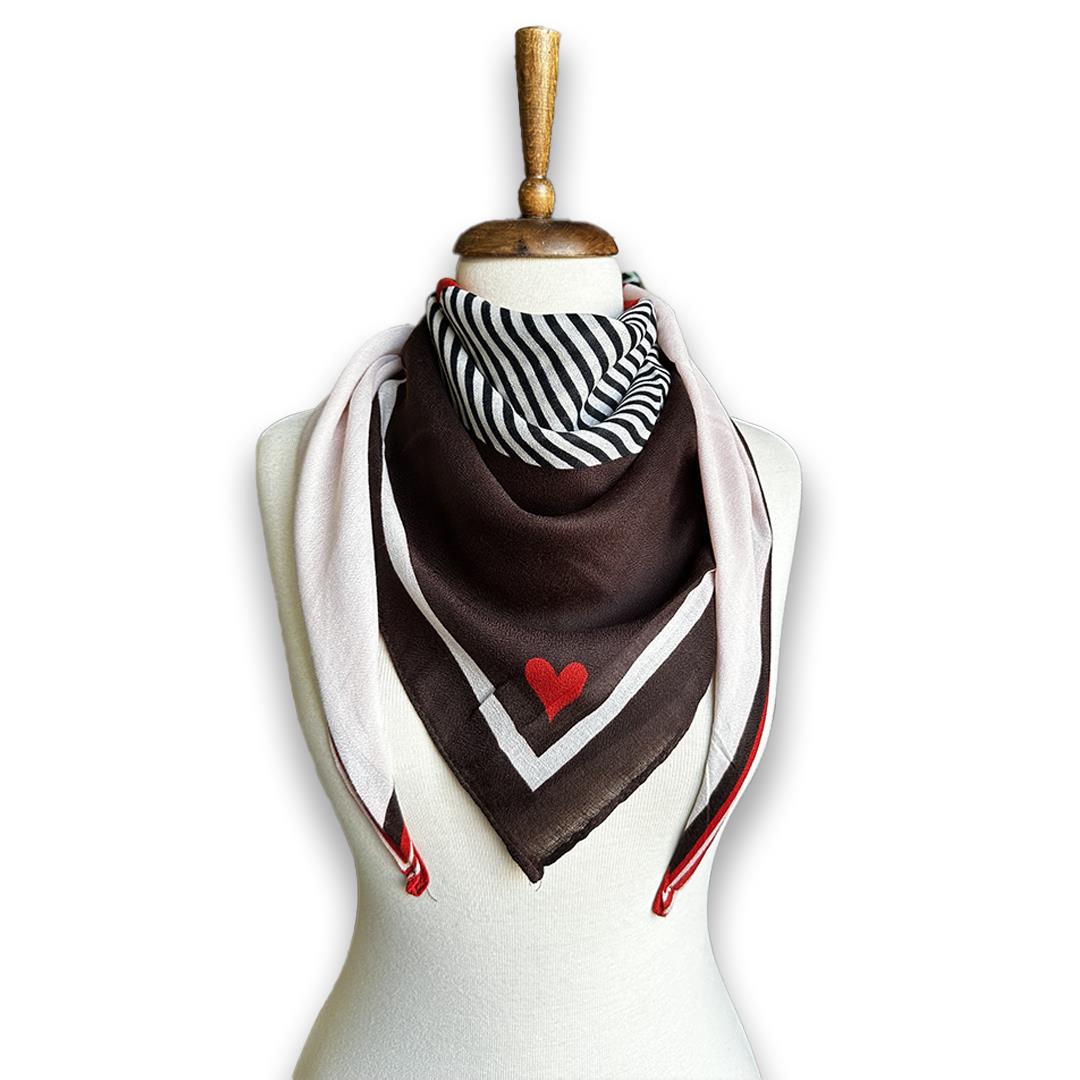 {Bandana}