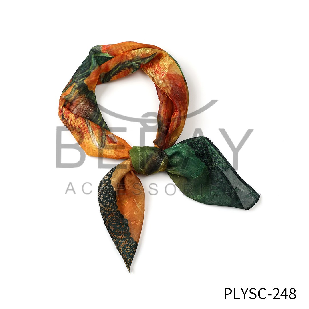 {Bandana}
