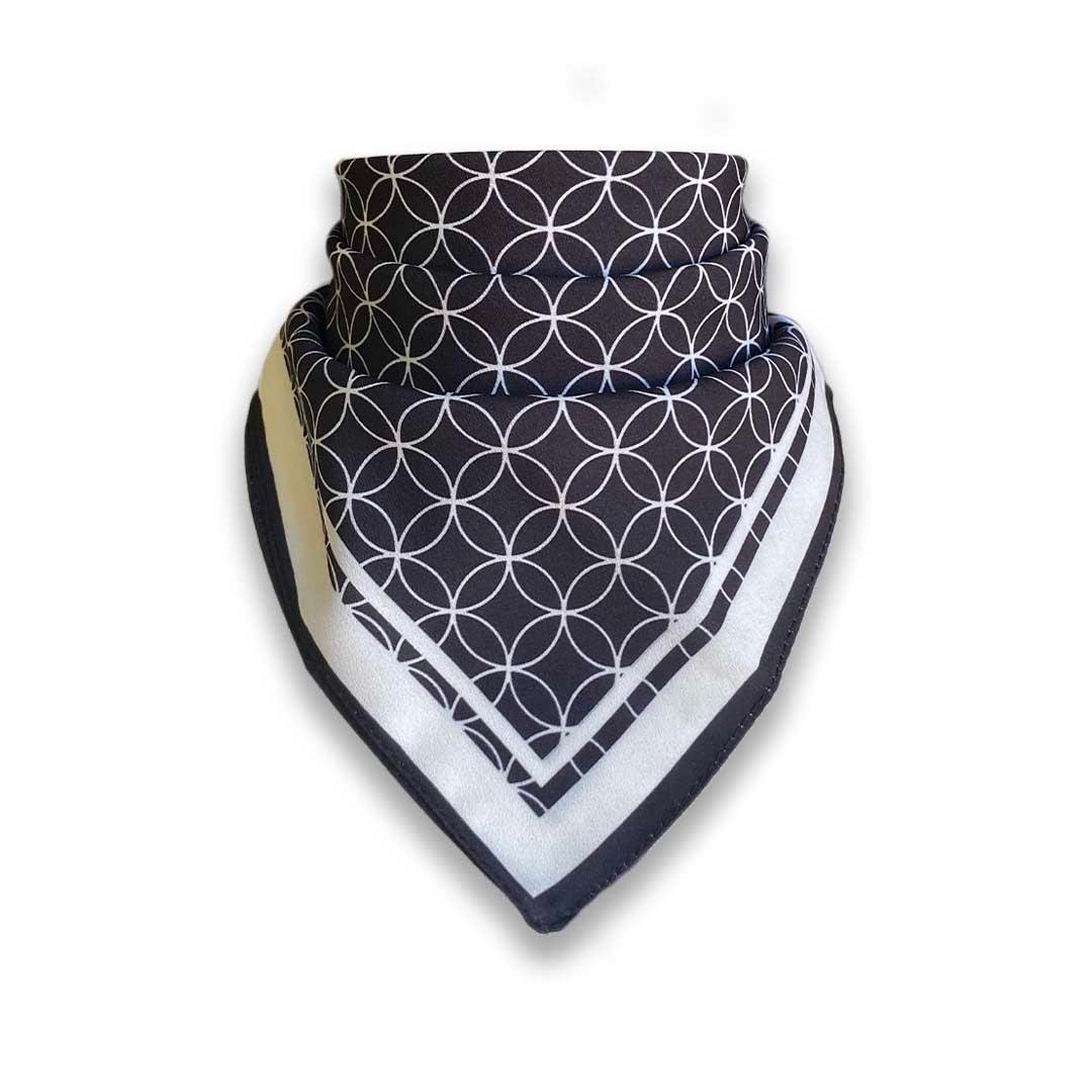 {Bandana}