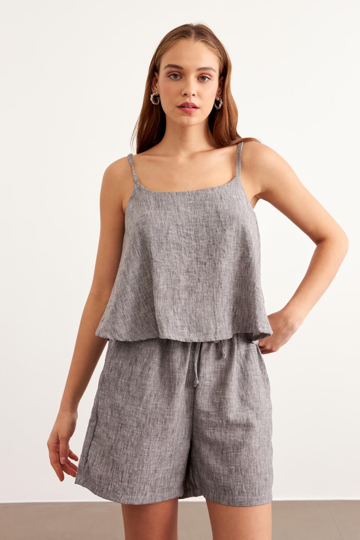 Askılı Keten Crop Bluz SİYAH