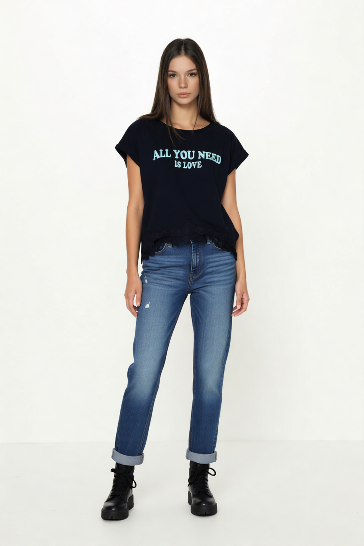 T28-2238-01MarkasızT-SHIRTDantelli Baskılı Kolsuz T-shırt SİYAH