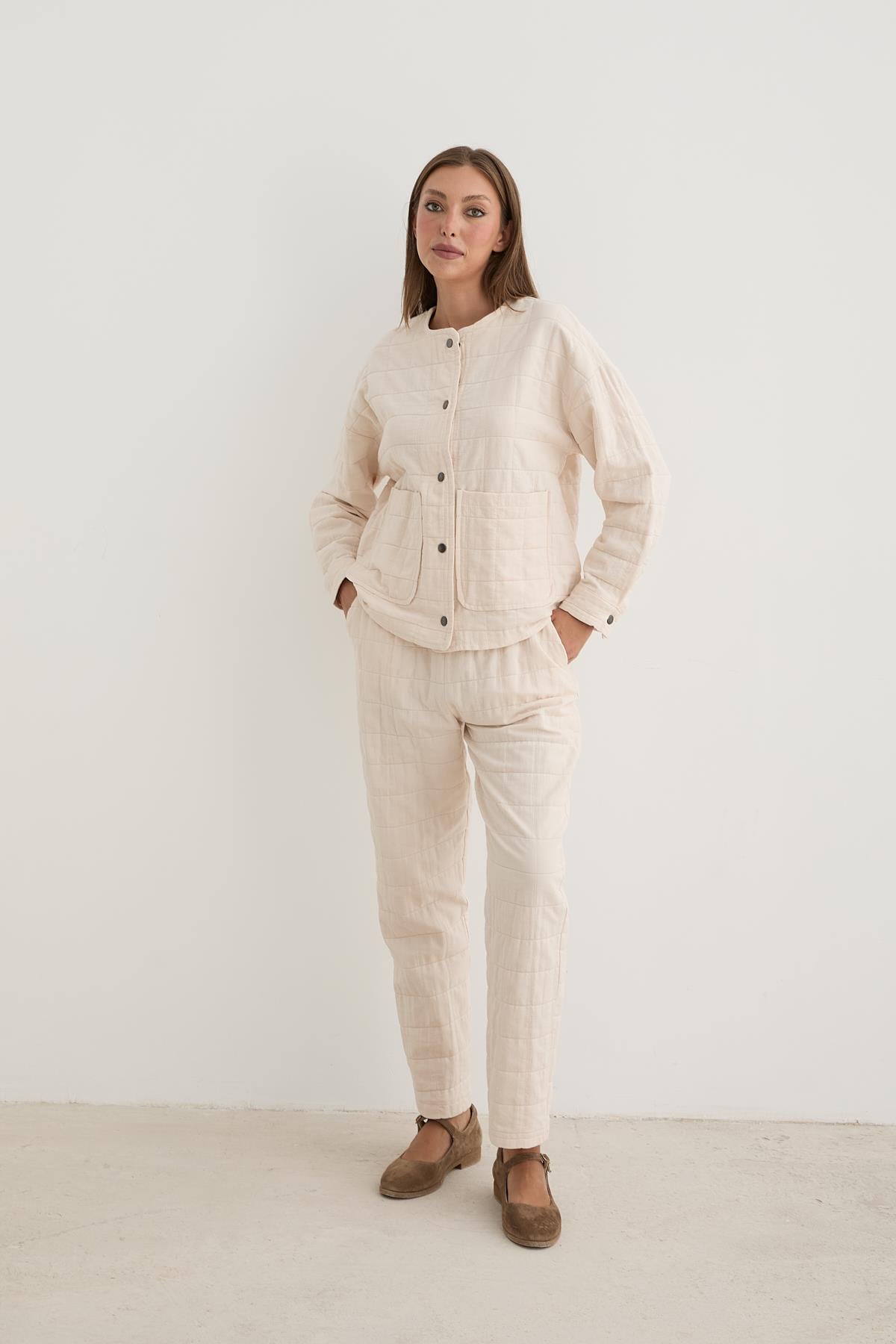 Kadın Beli Kordon Detaylı Desenli Kapitone Pantolon TAŞ