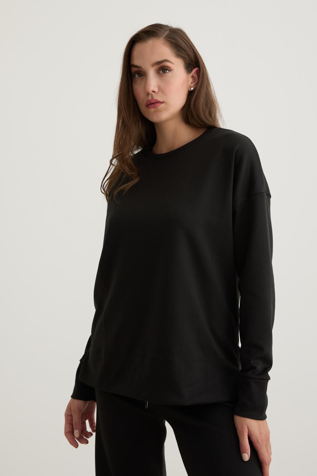 Kadın Bisiklet Yaka Oversize Sweatshirt SİYAH