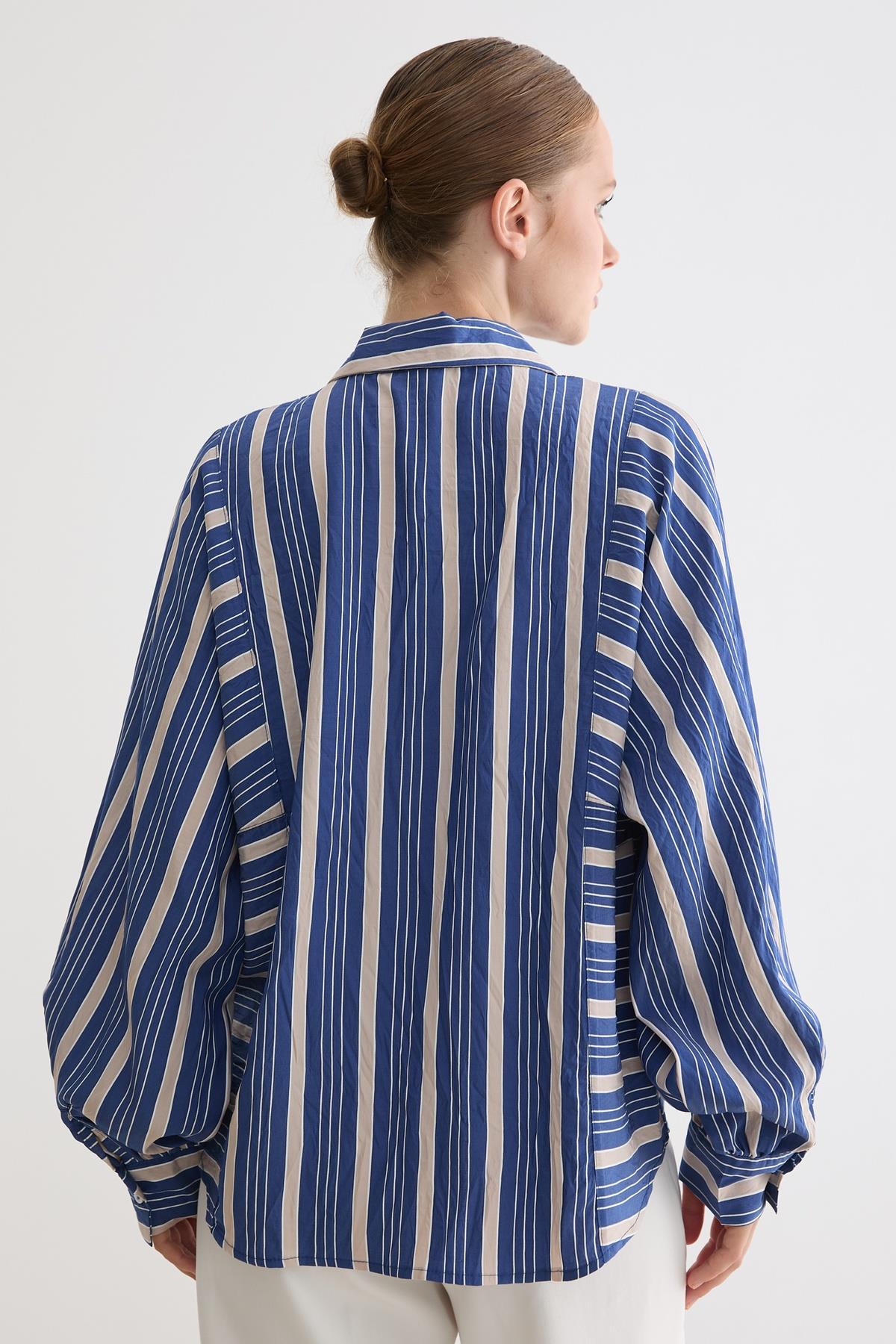 Önü Düğmeli Çizgili Oversize Gömlek LACİVERT