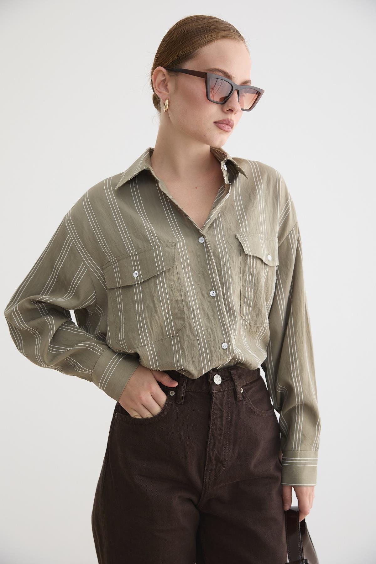 Önü Düğmeli Oversize Viskon Gömlek HAKİ