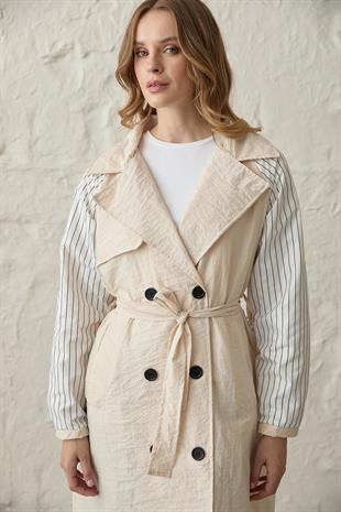 Arka Baskı Detaylı Düğmeli Trençkot TAŞ