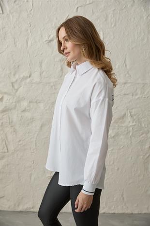 Arka Ribana Yazı Detaylı Gömlek BEYAZ