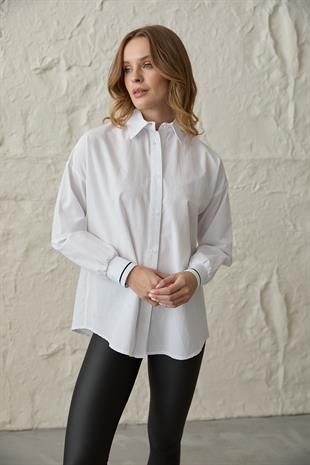 Arka Ribana Yazı Detaylı Gömlek BEYAZ