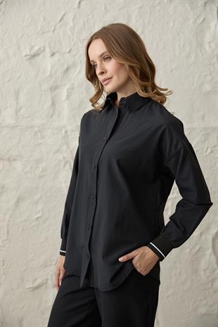 Arka Ribana Yazı Detaylı Gömlek SİYAH