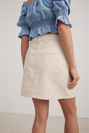 BELTED CIRCLE BUCKLE MINI SKIRT STONE