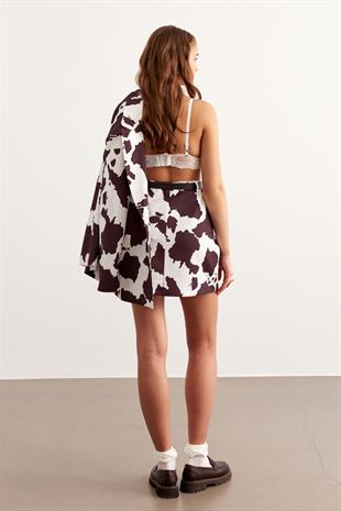 Beli Kemerli Benek Desenli Kısa Etek DESENLİ