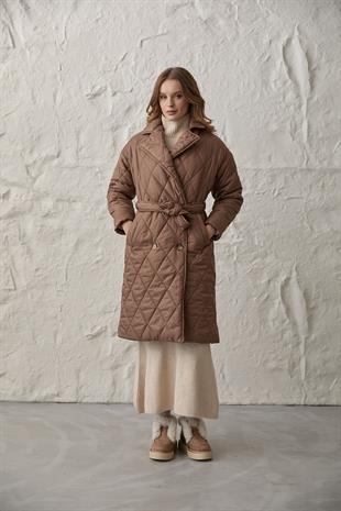 Ceket Yaka Beli Kuşaklı Kapitone Uzun Kadın Mont KAHVE