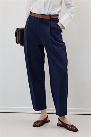 Hürrem Kumaş Beli Kemerli Kumaş Pantolon LACİVERT