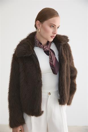 Kadın Agraf Kapamalı Astarlı Kürk KAHVE