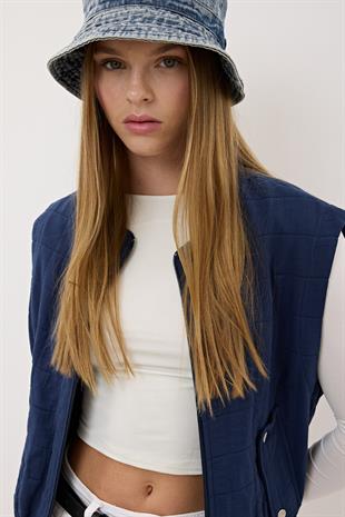 Kadın Çıt Çıt Detaylı Fermuarlı Desenli Yelek LACİVERT