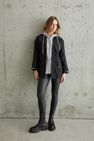 Kadın Garni Detaylı Linea Ceket SİYAH