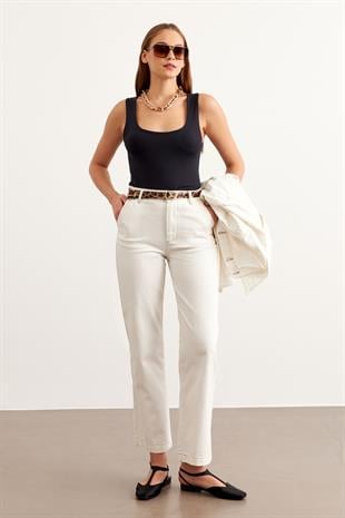 Leopar Kemer Detaylı Gabardin Pantolon EKRU