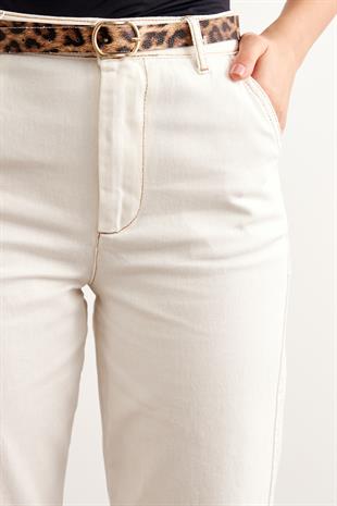 Leopar Kemer Detaylı Gabardin Pantolon EKRU