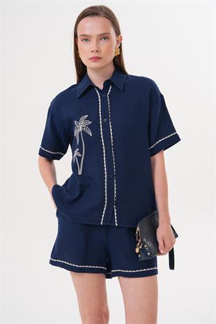 Nakış Detaylı Düğmeli Müslin Gömlek LACİVERT