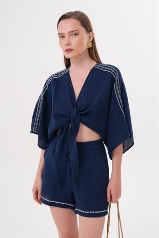 Omuz Nakış Detaylı  Beli Bağlamalı Gömlek LACİVERT