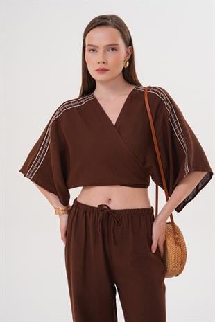 Omuz Nakış Detaylı  Beli Bağlamalı Gömlek KAHVE