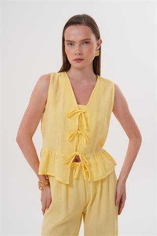 Önü Bağlamalı Kolsuz Bluz SARI