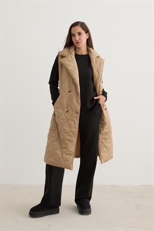 Önü Düğmeli Beli Kuşak Detaylı Kapitone Yelek CAMEL