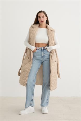 Önü Düğmeli Beli Kuşak Detaylı Kapitone Yelek TAŞ