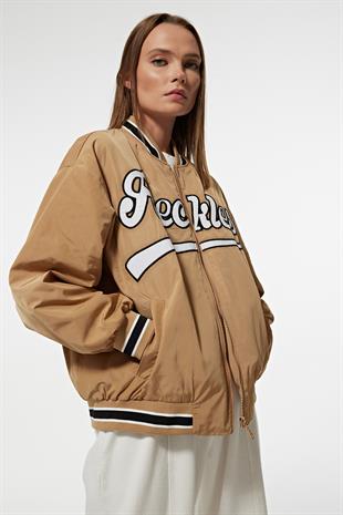 Polyester Kumaş Ribana Yaka Önü Nakışlı Kadın Bomber Ceket CAMEL