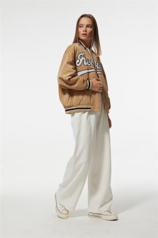 Polyester Kumaş Ribana Yaka Önü Nakışlı Kadın Bomber Ceket CAMEL