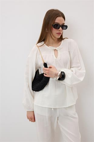 Yakası Bağcıklı Müslin Bluz EKRU