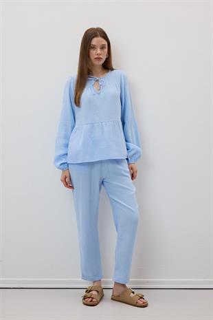 Yakası Bağcıklı Müslin Bluz MAVİ