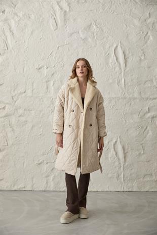 Yakası Suni Kürklü Düğmeli Kapitoneli Mont TAŞ