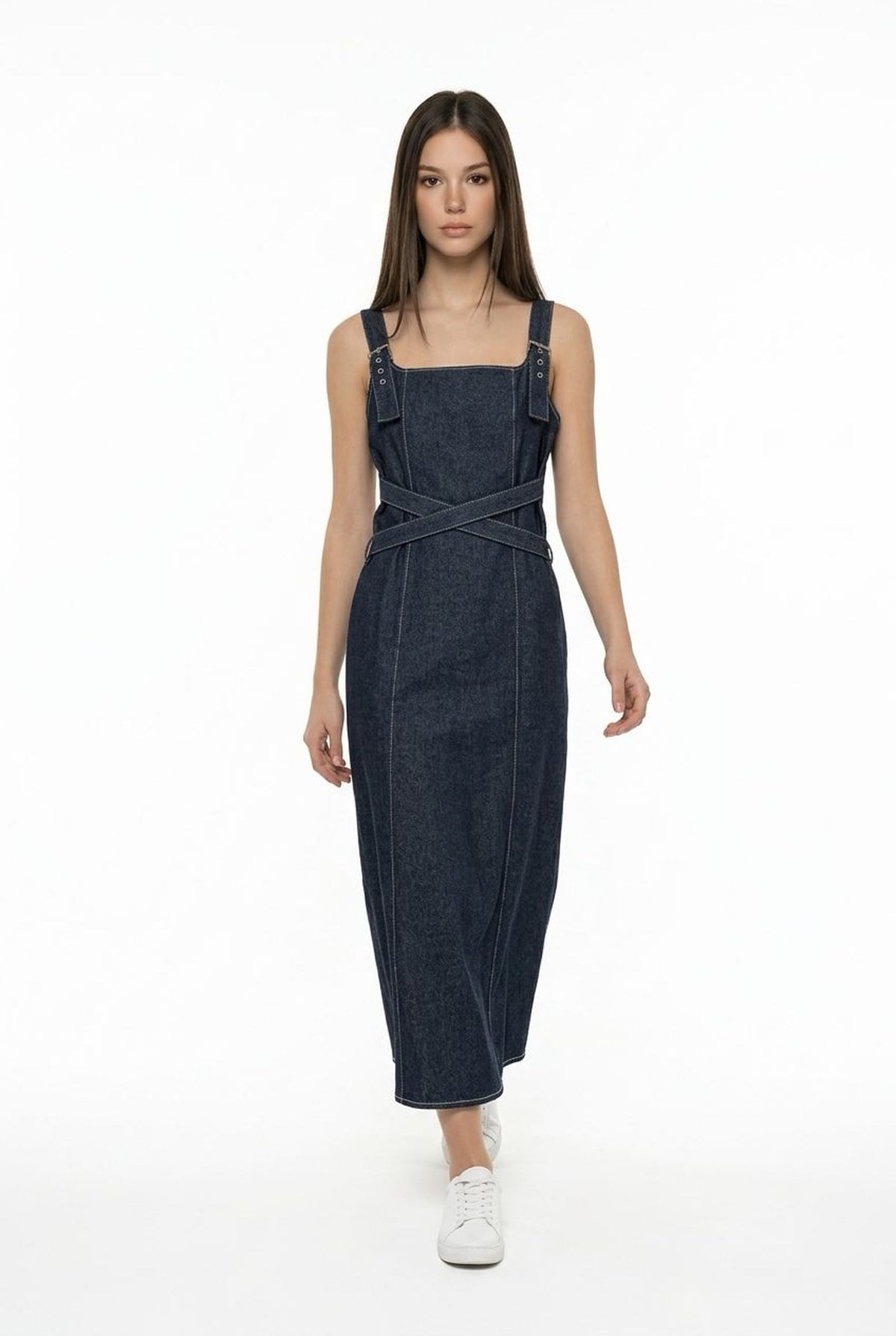 E28-7373-62MarkasızDRESSÇapraz Kuşak Detaylı Midi Boy Askılı Elbise LACİVERT