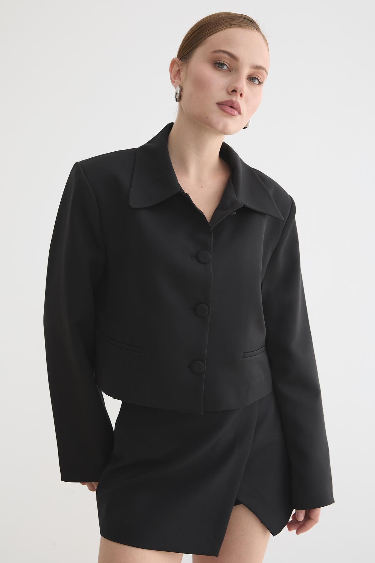 C28-5857-01MarkasızPUFFER JACKETSHÜRREM KUMAŞ KADIN CEKET SİYAH