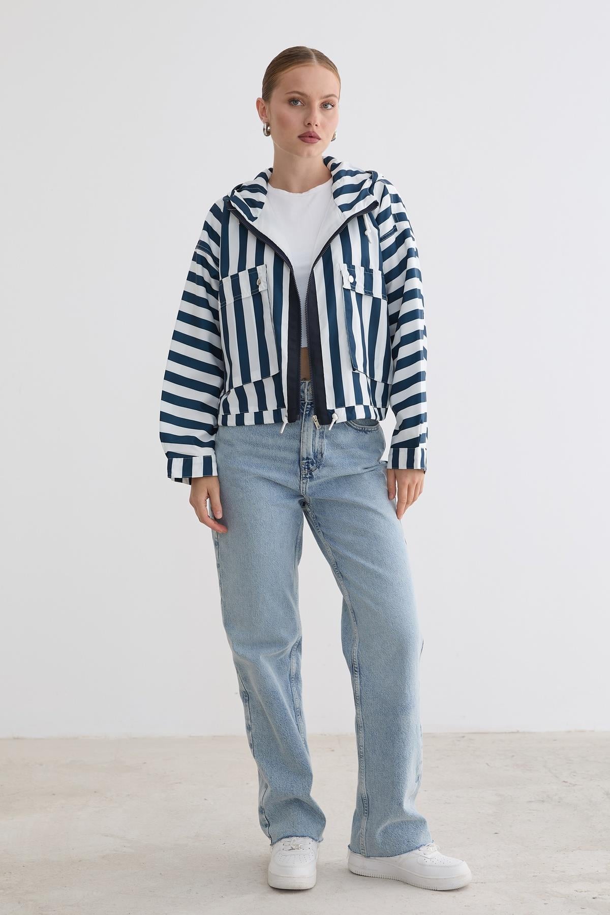 M28-5654-240MarkasızJACKETMarine Çizgili Kapüşonlu Ceket LACİVERT ÇİZGİLİ