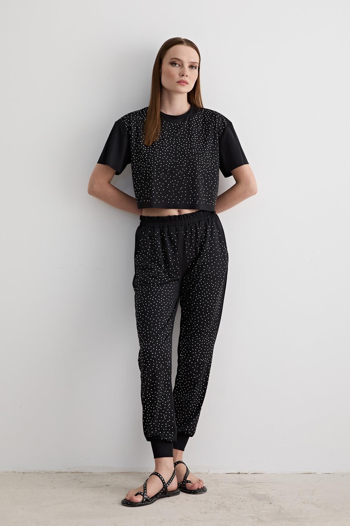 T27-2214-01MarkasızT-SHIRTTaş Detaylı Kısa Kollu Oversize T-shirt SİYAH