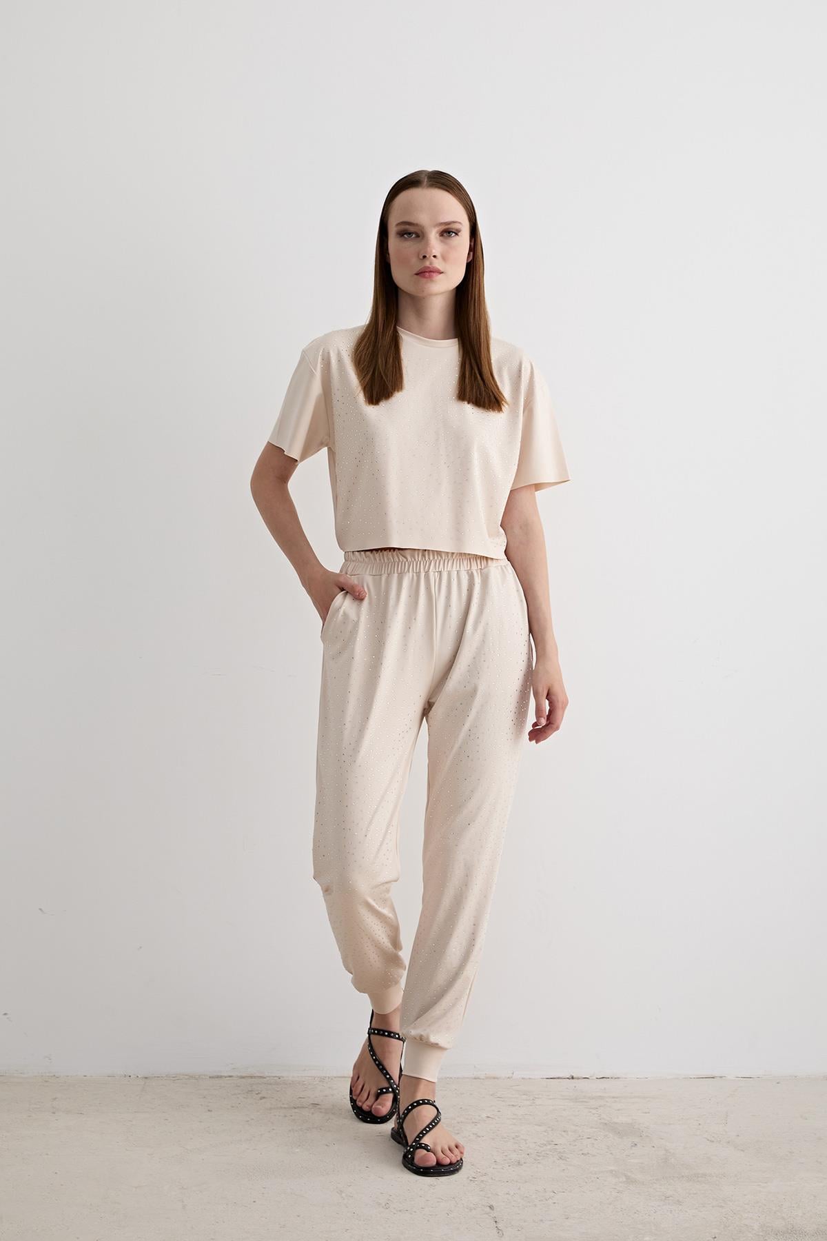 T27-2214-59MarkasızT-SHIRTTaş Detaylı Kısa Kollu Oversize T-shirt TAŞ