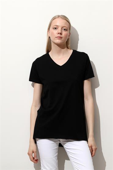 Kadın V Yaka Oversize Yırtmaçlı T-Shirt