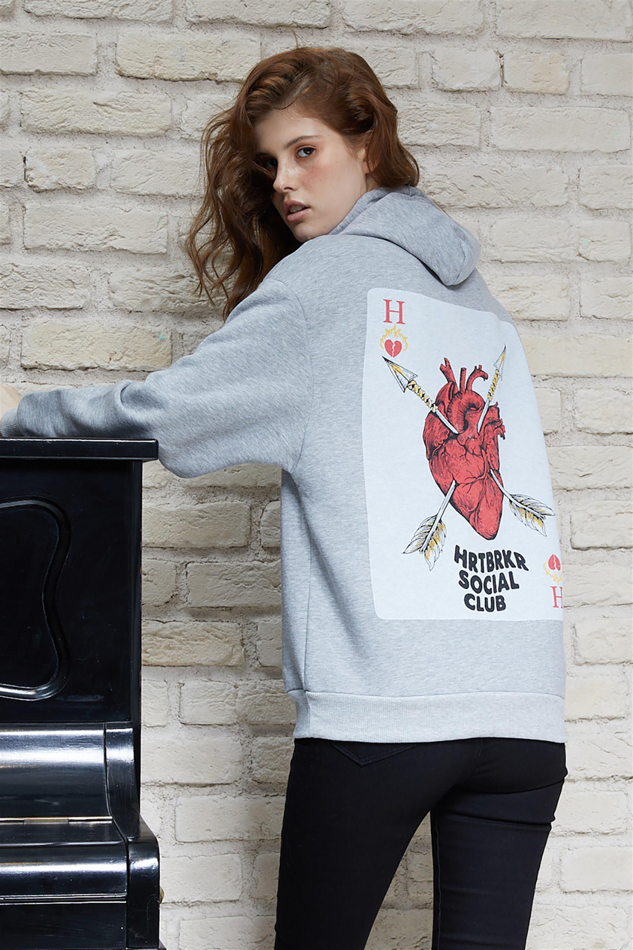 Kadın Hrtbrkr Social Baskılı Kapüşonlu Sweatshirt