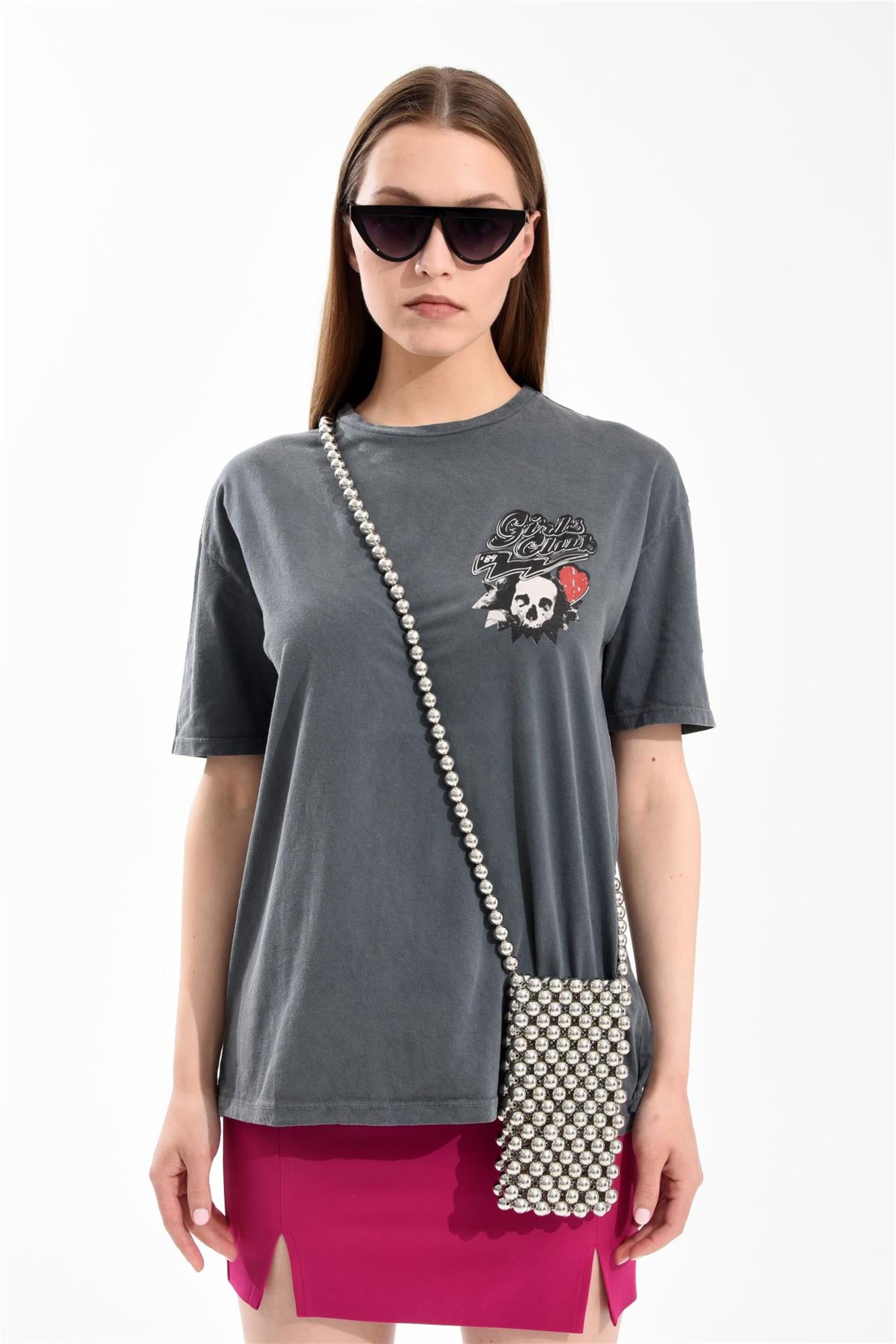 Girls Clup Yıkama Baskılı Füme T-Shirt