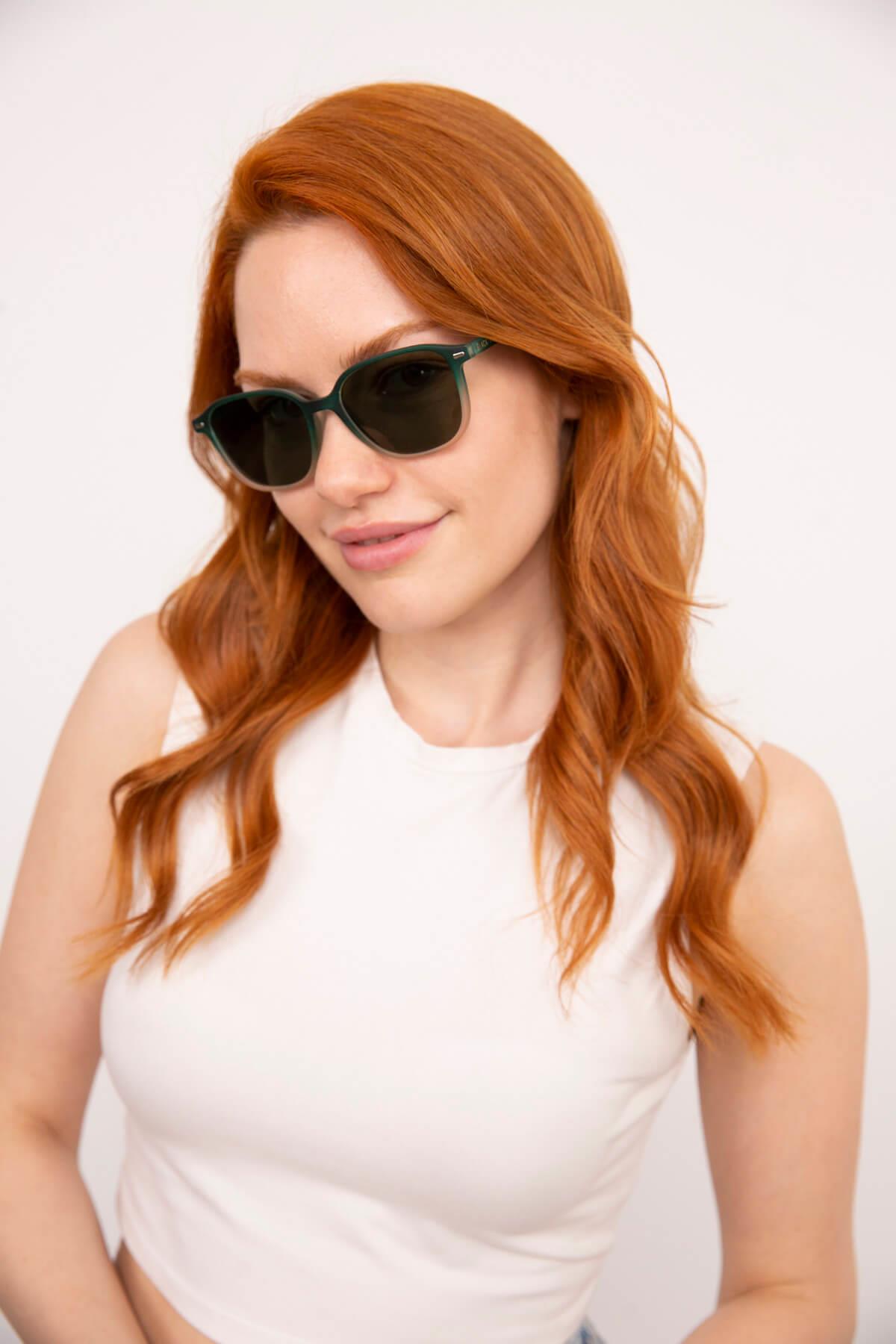 Black Bird Green White Güneş Gözlüğü